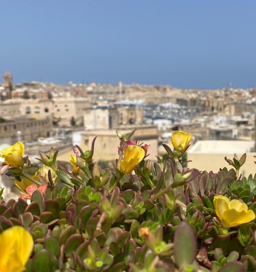 Casa Maria Tereza Bed & Breakfast Cospicua ภายนอก รูปภาพ