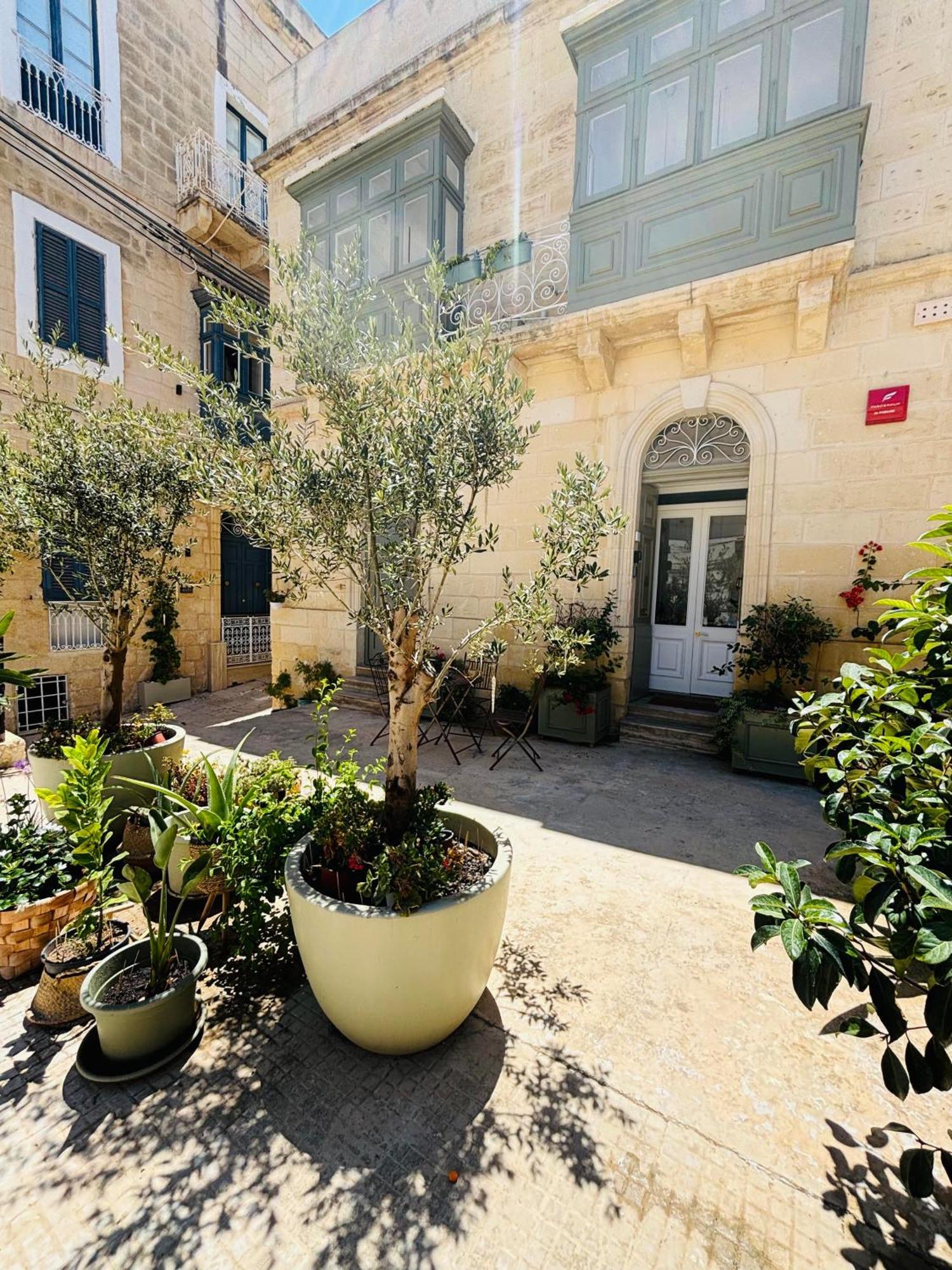 Casa Maria Tereza Bed & Breakfast Cospicua ภายนอก รูปภาพ